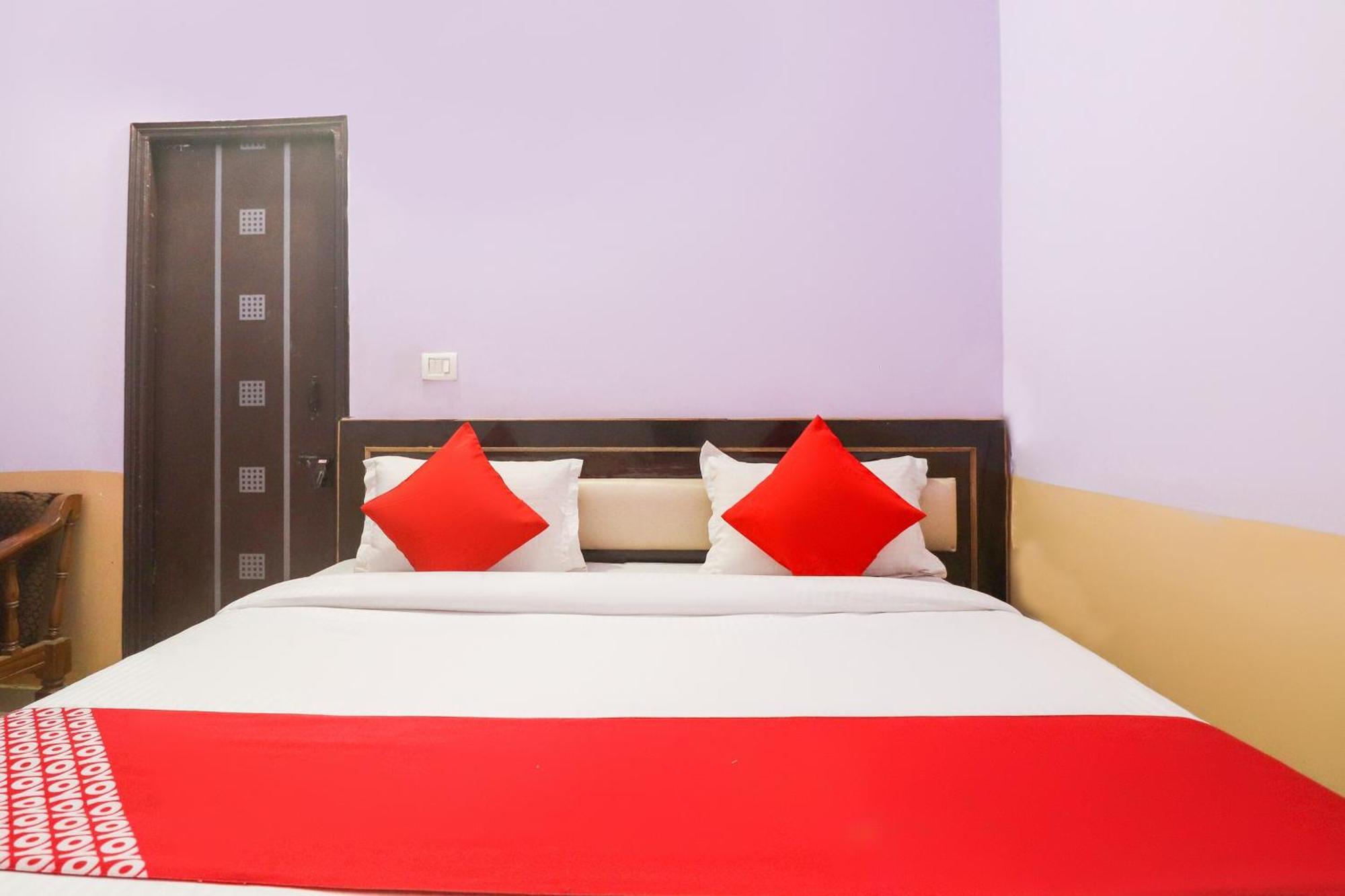 Hotel O Sunrise Inn Indirapuram ภายนอก รูปภาพ