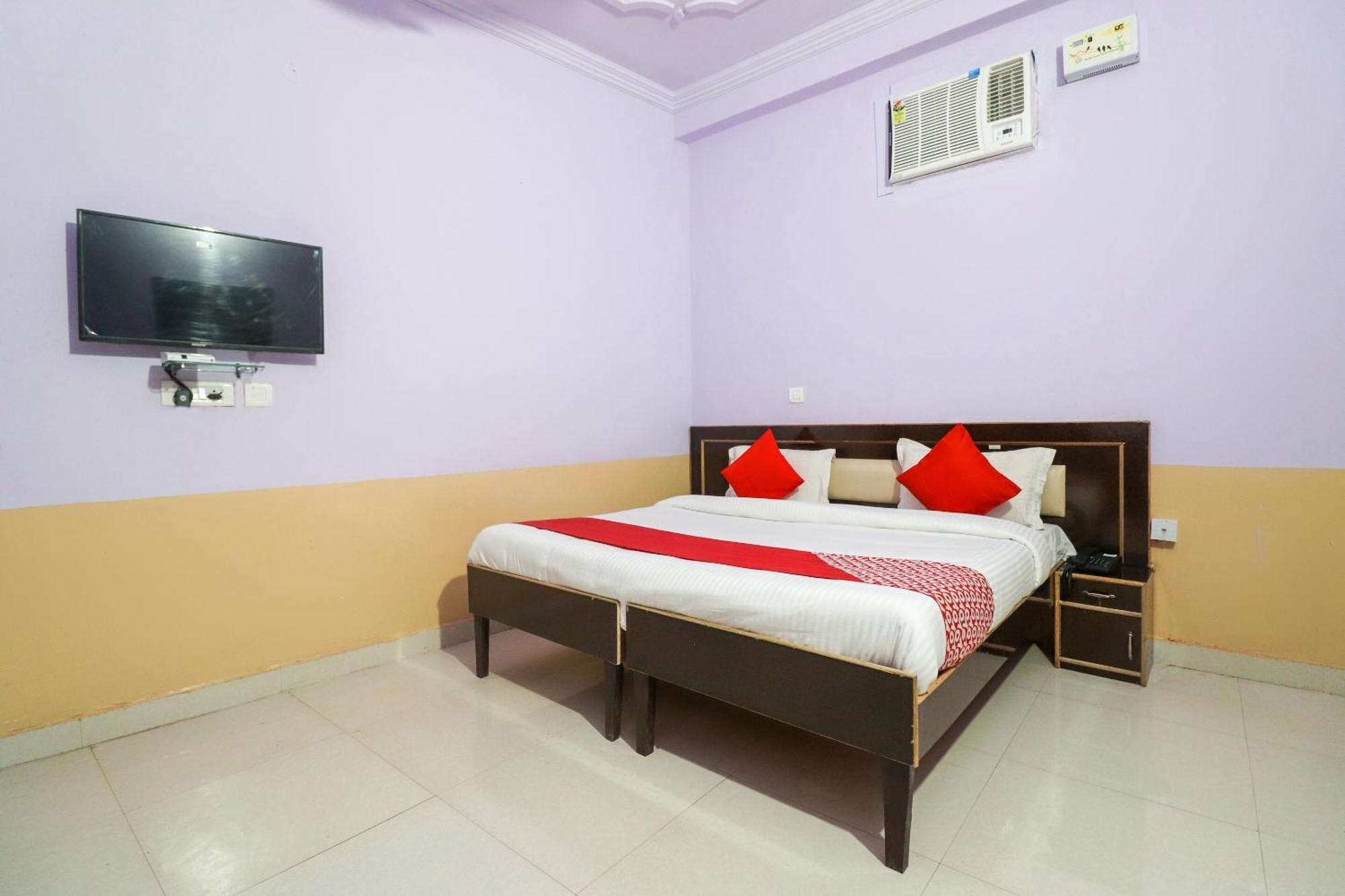 Hotel O Sunrise Inn Indirapuram ภายนอก รูปภาพ